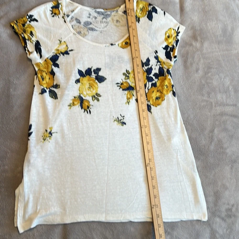 Lucky Brand Linen Blend Short Sleeve Floral Tunic - Picture 11 of 12